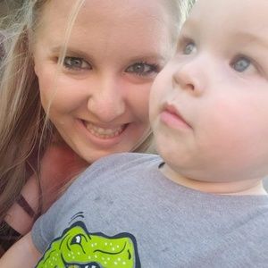 Meet your Posher, Tarah